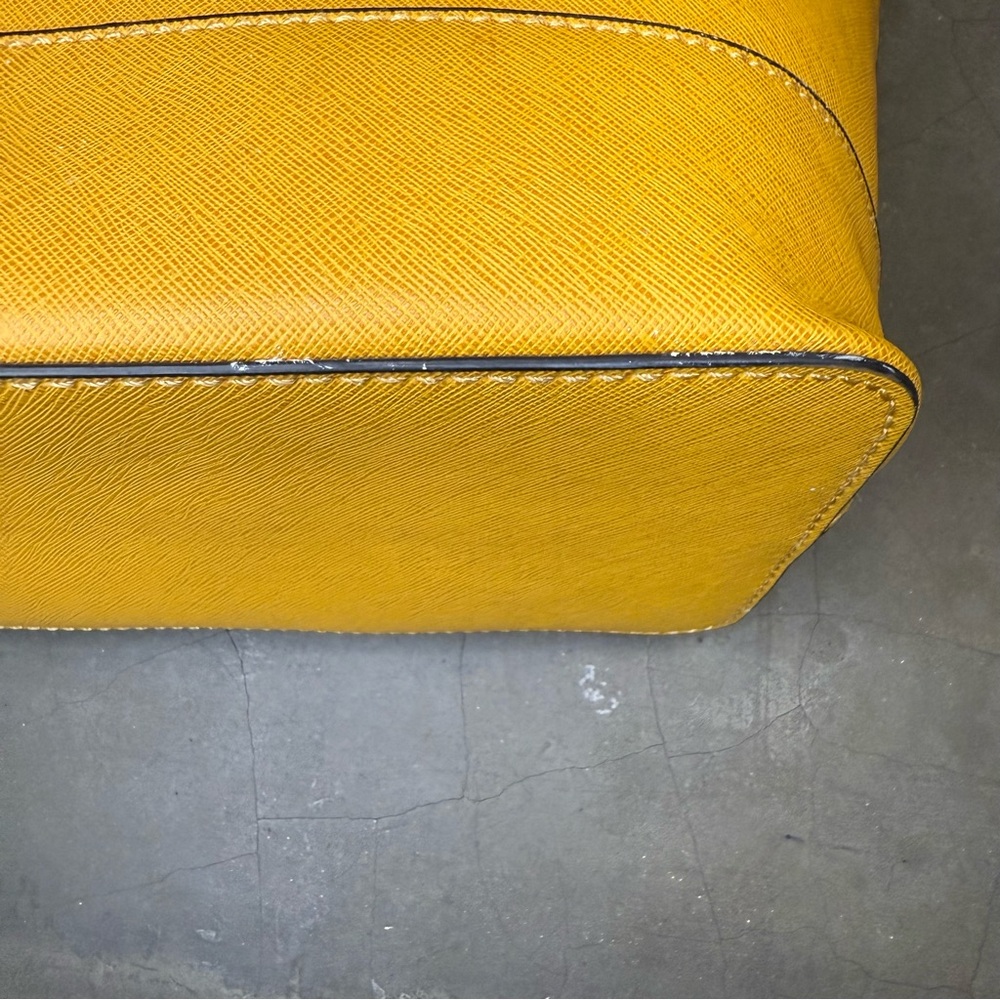 Guess Women’s Mustard Yellow Chandler Tote Purse - Picture 6 of 9